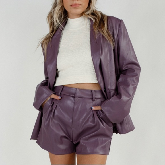 Leather Matching Set - Picture 1 of 4